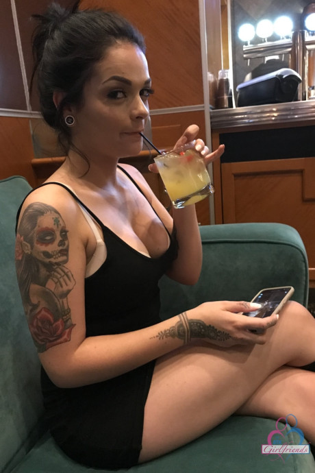 Solo slut GF woman Kylie Foxx dines at a restaurant before taking a naked bubble bath