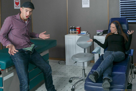 Nurse with humongous fake melons Julia Ann fucks a patient while another one sleeps