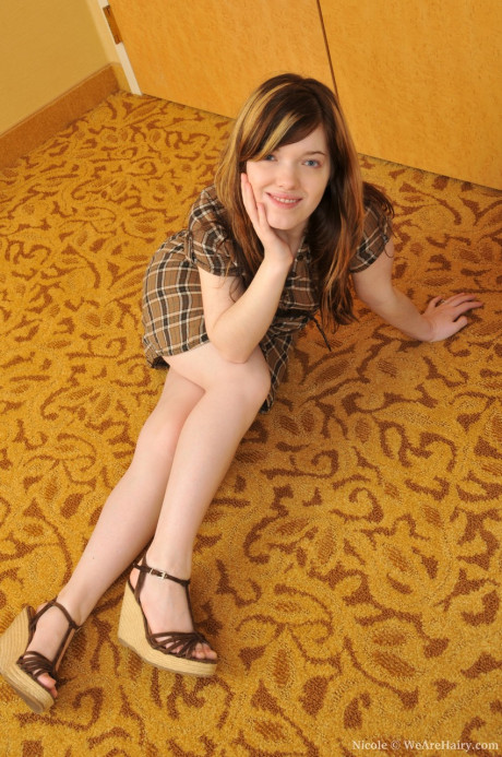 Horny pale sweety Nicole doffs her dress to spread her hairy twat on the floor