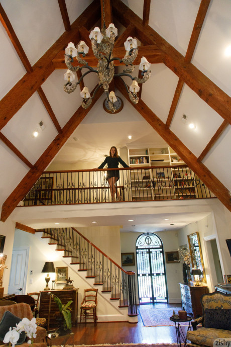 Pretty Polish babe Fawn Richfield shows off her natural melons & her large ass