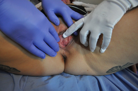 Chubby lady woman Scarlet gets her pussy rubbed by a sleazy doctor and fat nurse
