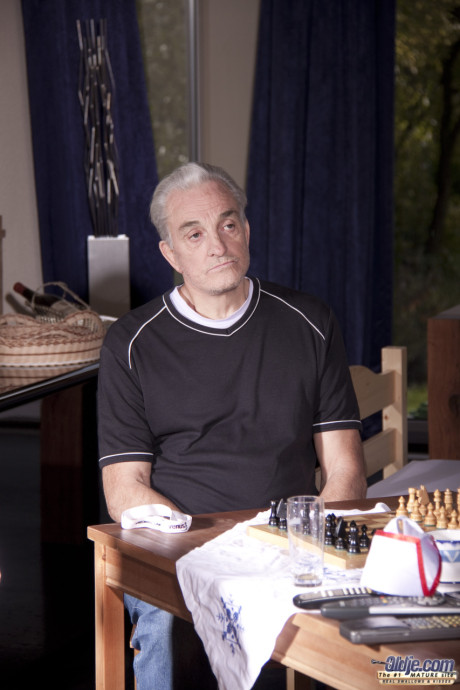 Kinky nurse interrupts older chess players for a double penetration
