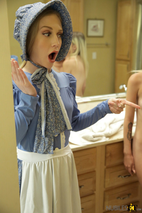 Blondie cutie Kate Bloom getting her pink twat drilled by her stepbrother