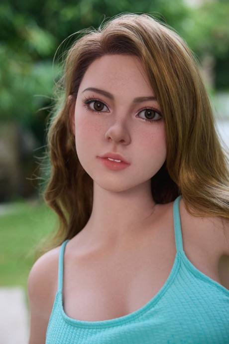 Mai Love Doll Hot Pics