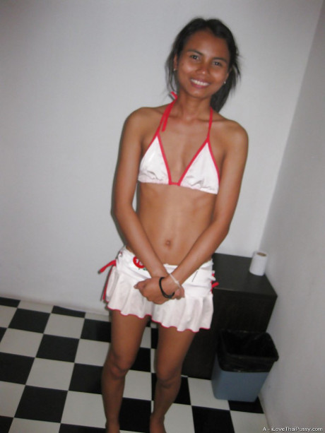 Skinny asian babe with tiny tits taking a shower and getting nailed