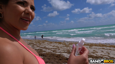 Black haired hispanic Rose Monroe shows her bubble ass and gets slammed outdoors