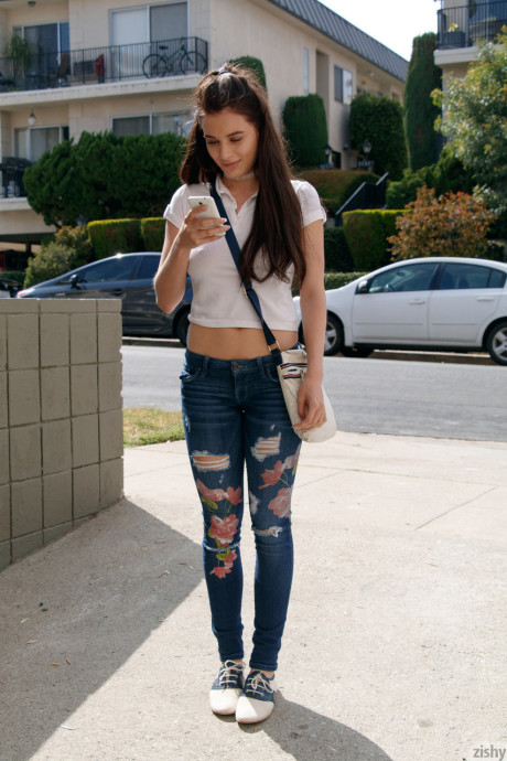 Pretty busty amateur teenie Lana Rhoades flashes her hot ass in a public store