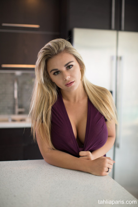 Fine American teenie Tahlia Paris goes unclothed & shows her large fake titties