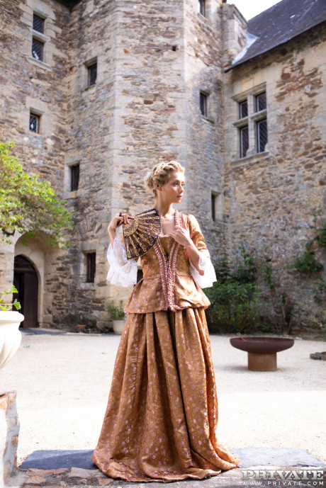 Pornstar Veronica Leal sports spunk on titties after fucking in cosplay attire