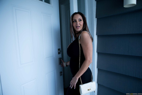 Provocative MILF Ava Addams gets hammered and loves cum after a titjob