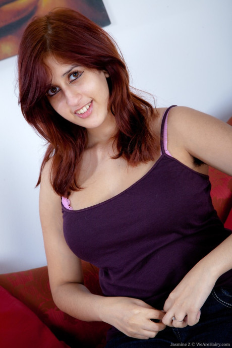 Ginger with natural boobies Jasmine Z reveals her bushy armpits and furry snatch