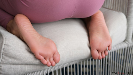 Thin hispanic Nina Nieves flaunts her gorgeous lovely feet with sweet painted toenails