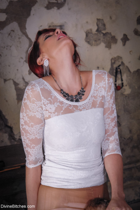 Femdom Maitresse Madeline Marlowe makes her slave fuck her with a strapon