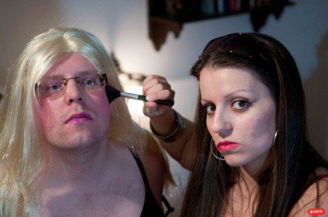 Cruel femdom Larissa Gold spanks and pegs her sissy from ass