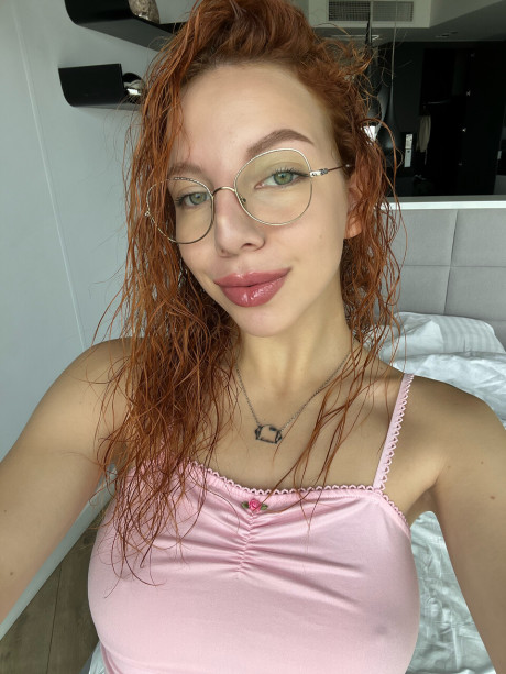 OnlyFans Rachel Blush starring Rachel Blush undressed XXX