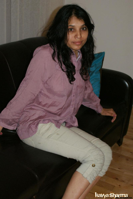 Indian skank woman Kavya Sharma gets totally nude on a sofa after cooking
