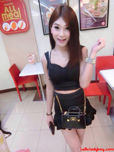 Hello t-girl