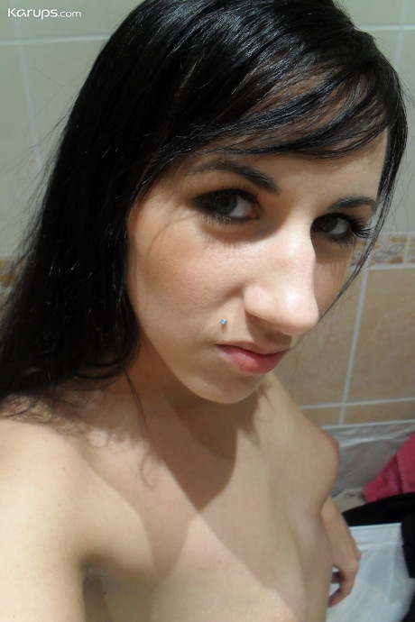 Amateur chick girl girl with small boobies Terra pretty masturbates in her bathroom