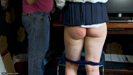 Spanking Online Strap For Lottie