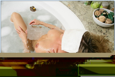 MILF lady Brandi Love gives a bj in the tub & gets boned in a POV scene