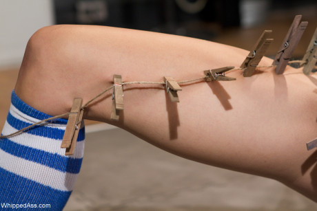 Bound bitch Bella Wilde gets blows lezdom Bobbi Starr's snatch & butt