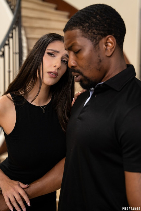 Pure Taboo starring Aria Sloane, Isiah Maxwell naked Pictures