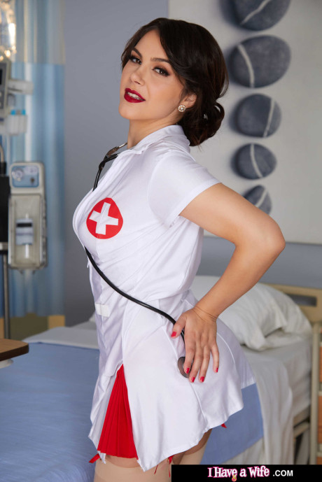 Horny Italian nurse Valentina Nappi sucking & riding a patient's large rod