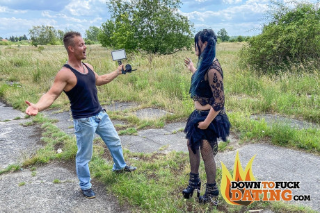 Black model Doreen liking slutty outdoor sex with her sleazy director