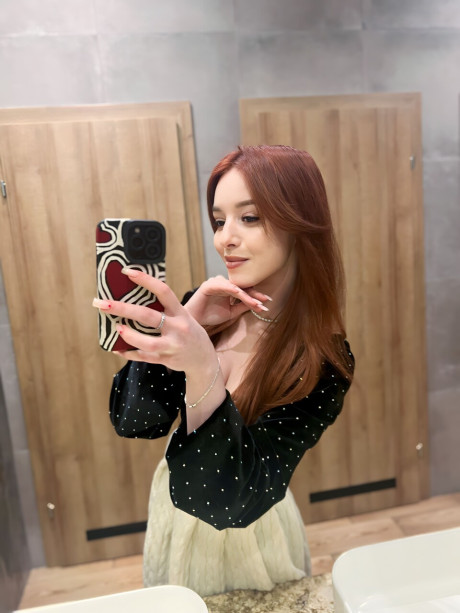 OnlyFans Sofi Foxxxy onlyfans sofifoxyvip, sofifoxyvip, Sofi Foxxxy