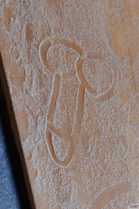 Zishy performed by Angel Avril Porn Gallery