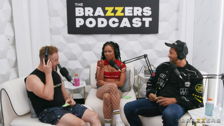 Brazzers Network performed by Alex Jones, Kira Noir, Van Wylde XXX Pics