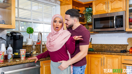 Team Skeet performed by Babi Star, Peter Green undressed XXX