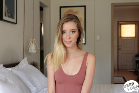 Foxy yellow-haired Haley Reed gets her thick pink twat banged by a massive white dong