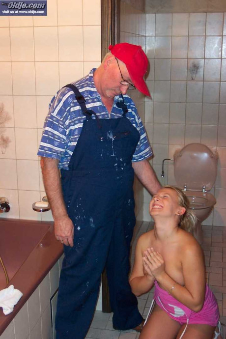 Mature farmer will forgive blonde French housemaid after fucks her from ass