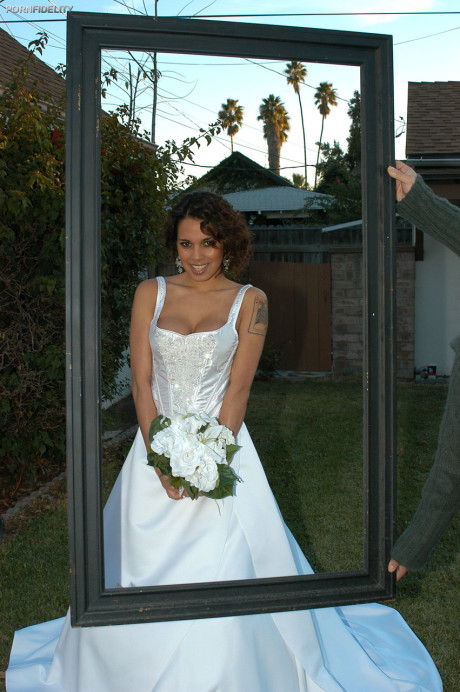 Gorgeous hispanic bride Renae Cruz flashes her hot fake boobs on her wedding day