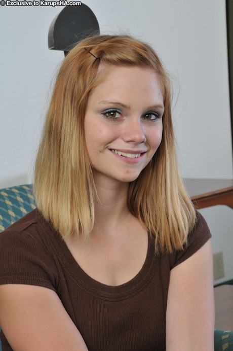 Naughty red hair Brittny shows off her giant ass & spreads her tasty vagina