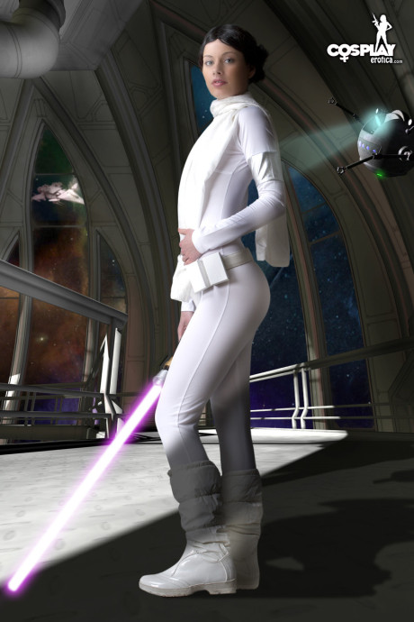 Living doll wields a lightsaber while emulating Princess Leah