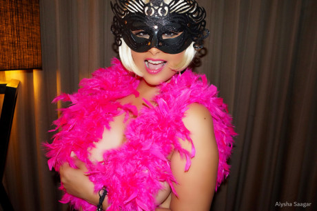 Bentbox Aiysha Saagar