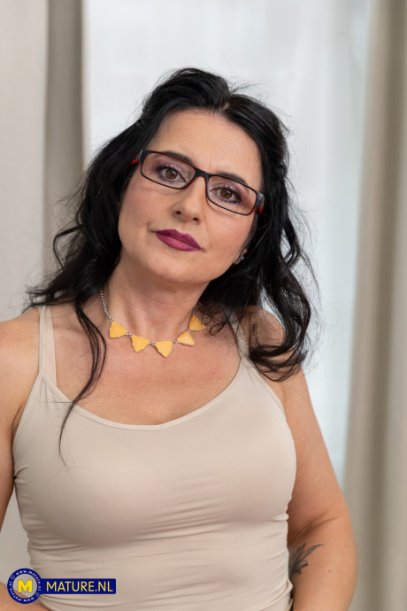 Old NL performed by Fotima, Martin S naked Pictures