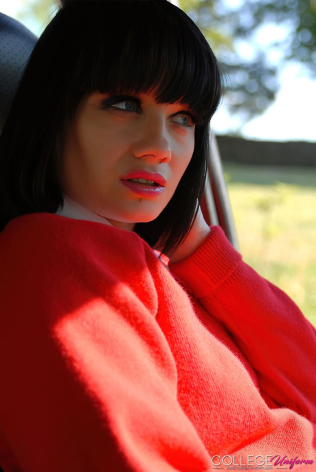 College Uniform performed by Natahlia Steel Hot Porn