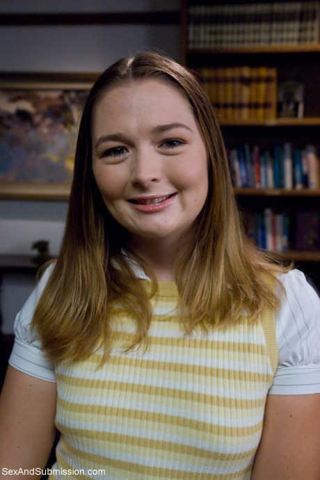 Teen with a enormous booty Savannah West gets spanked & fingered by her teacher