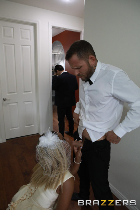 Black bride with yellow-haired hair Nina Rivera gets her juicy cunt boned by a dick