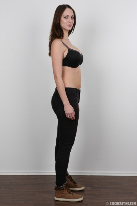 Amateur model Tereza undresses to model in the undressed for first time