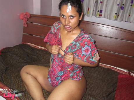 Indian female flaunts her enormous booty before showing her naked pussy