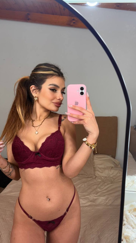 OnlyFans Giorgia Lombardi performed by Giorgia Lombardi naked Images