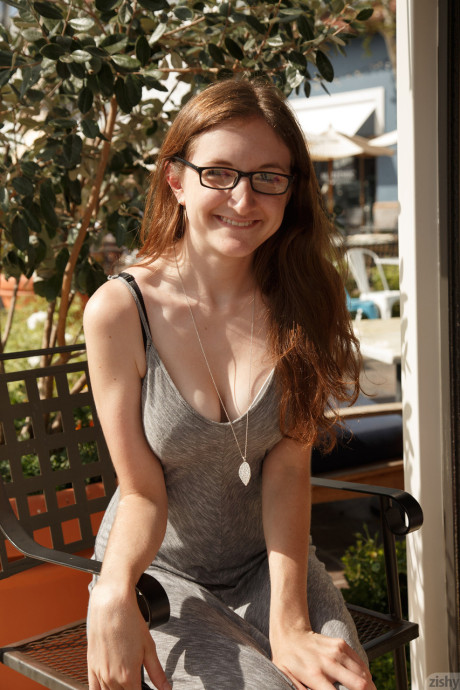 Amateur nerd Patience Dolder secretly shows her titties and behind in public