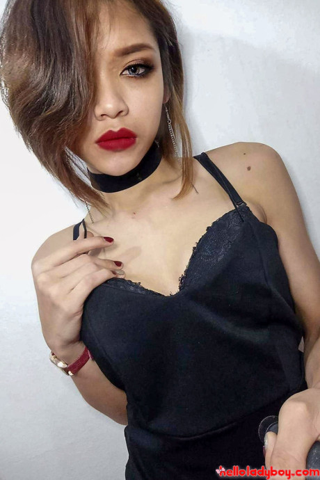 Hello t-girl