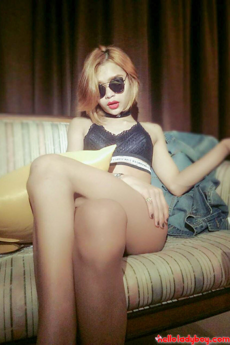 Hello t-girl