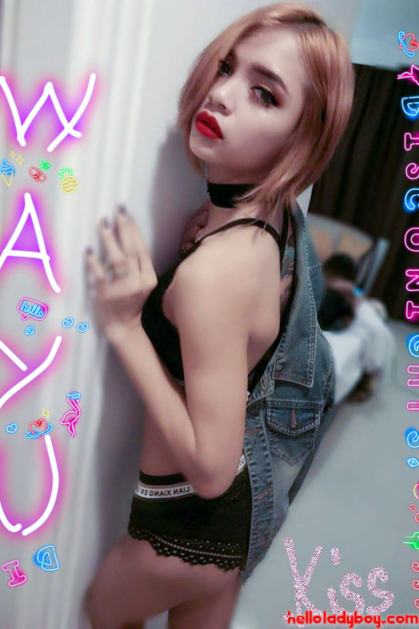 Hello t-girl