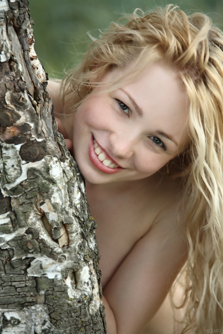 Met Art Olya N